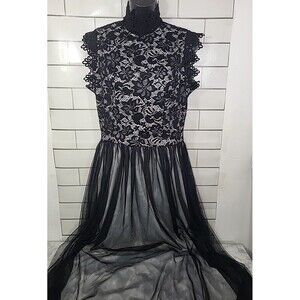 Women's Size Med Evening Wear Lace Dress Romantic Goth Queen Grimhilde Fantasy